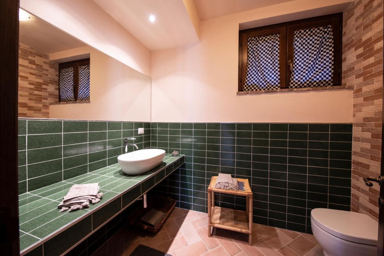 Villa Ermelinda - Piscina Privata E Jacuzzi Castelraimondo Екстериор снимка